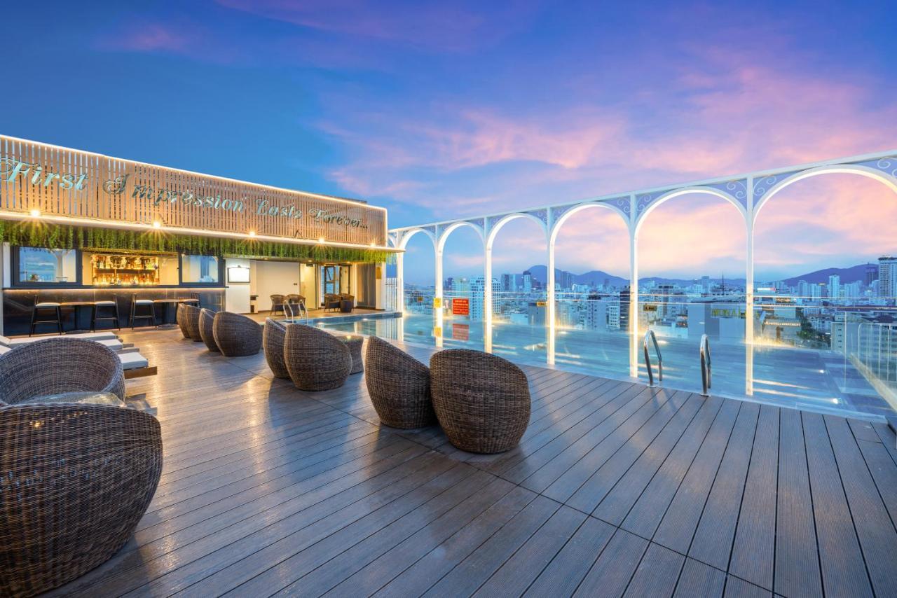 Golden Lotus Luxury Hotel Danang - Complimentary Daily Afternoon Tea Exterior foto