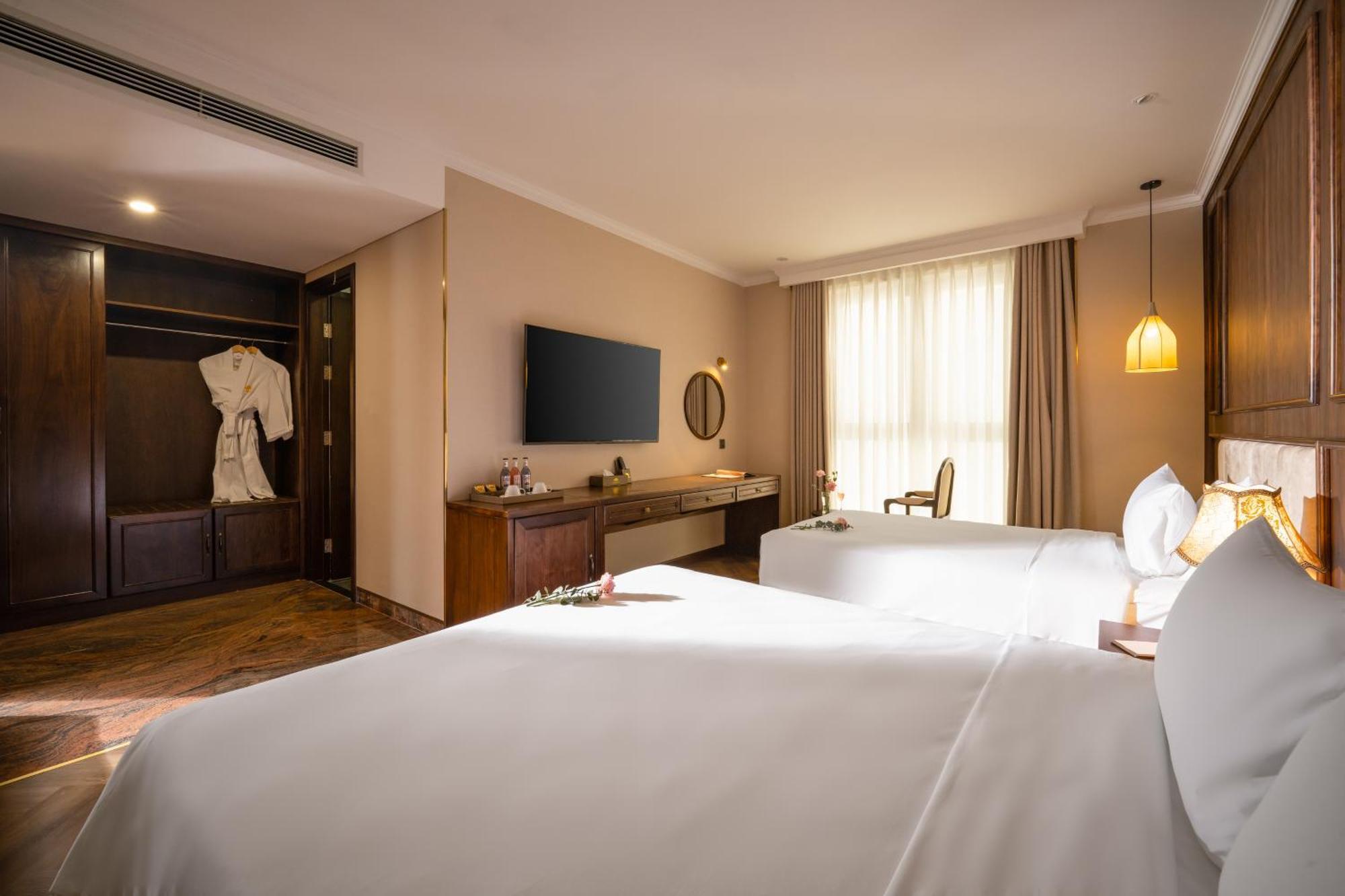 Golden Lotus Luxury Hotel Danang - Complimentary Daily Afternoon Tea Exterior foto